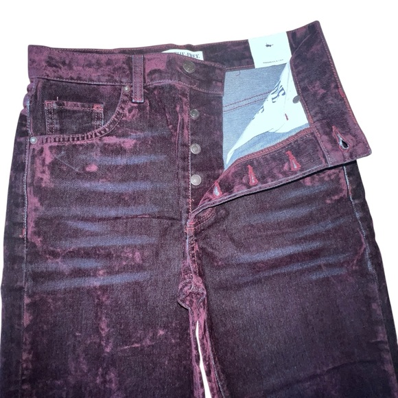 We The Free First Class Relaxed Straight Flocked Jeans Wine Tasting size 25 NWT - Picture 5 of 16